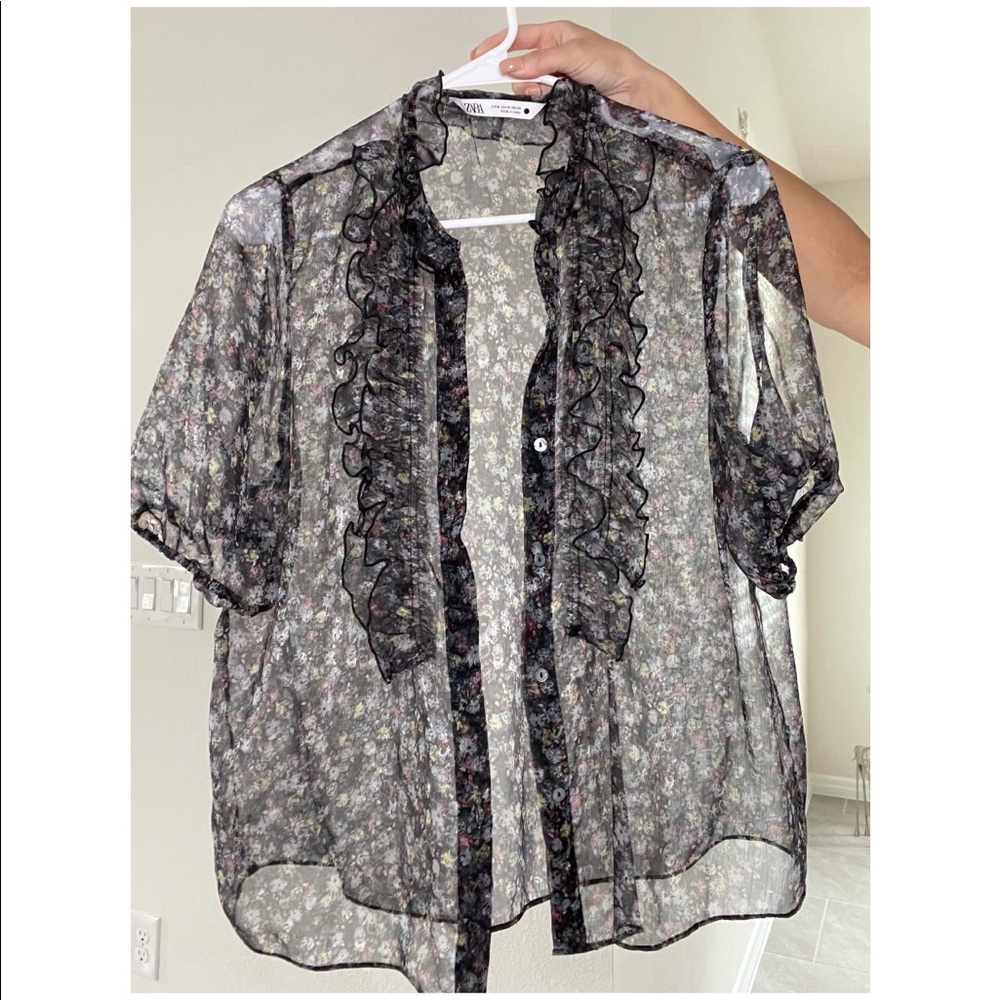 Zara brand